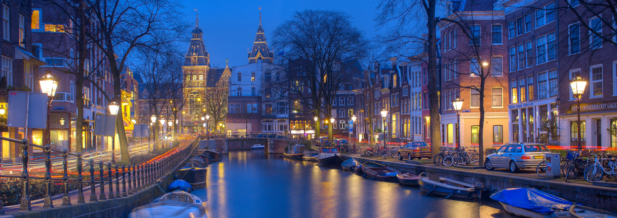 Halve cirkel Chip modder HVS | Amsterdam Hotel Market: The Enduring Appeal